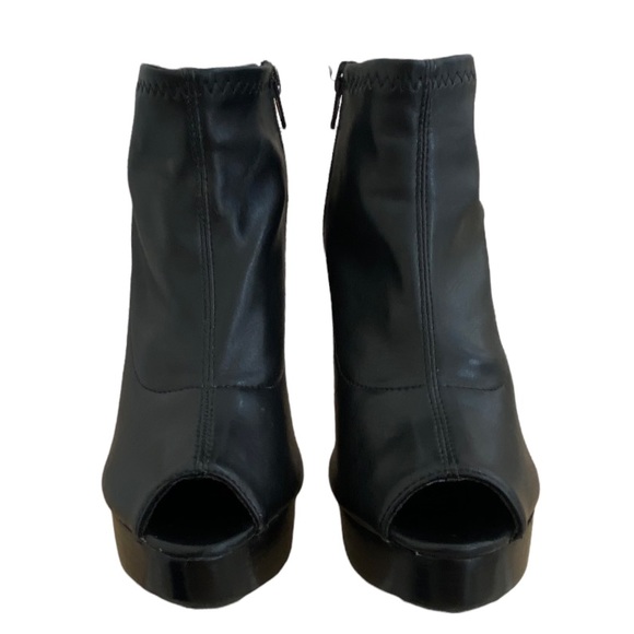 Chinese Laundry • Hypnotize Peep Toe Bootie - Picture 3 of 7